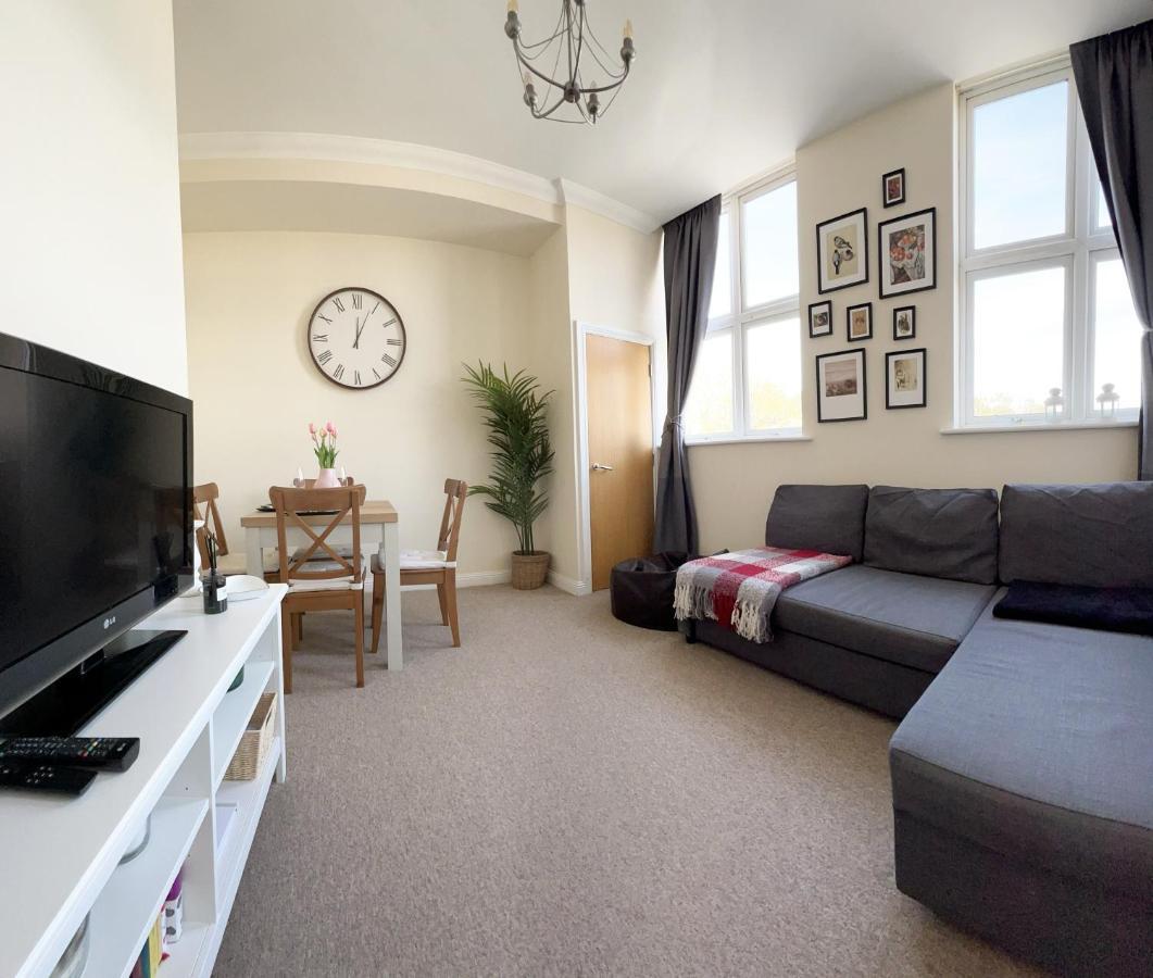 Cosy Town Centre Apartment Close To Beach Борнмут Экстерьер фото
