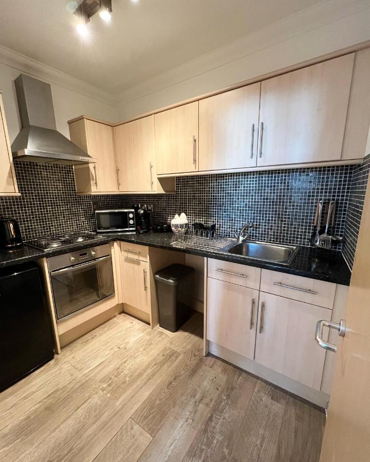 Cosy Town Centre Apartment Close To Beach Борнмут Экстерьер фото